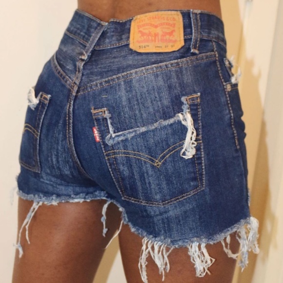 Custom distressed Levi shorts - Picture 1 of 3